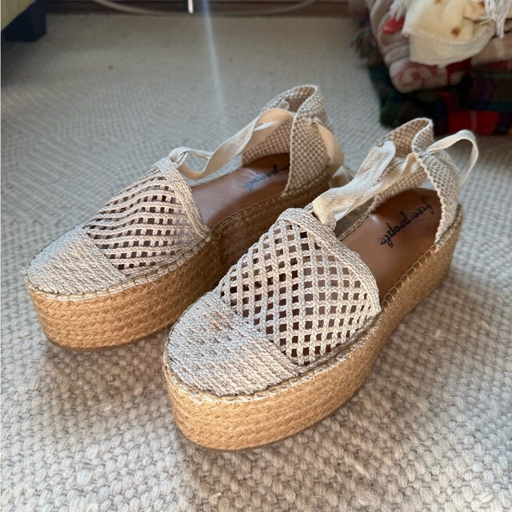 Free People Cream and Tan Espadrilles
